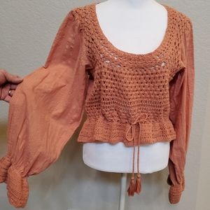 Free People Boho Crochet Gauzy Peasant  Sleeves Open Back Top, Coral, Med, NWT